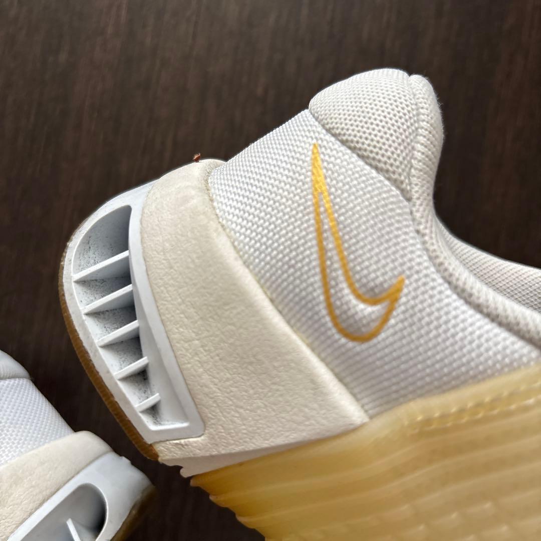 NIKE メトコン23.5