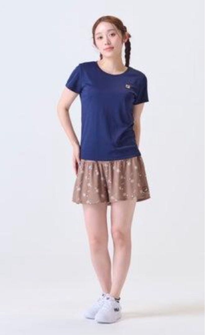 ①FILA フィラ　テニスキュロット　ラケット柄
