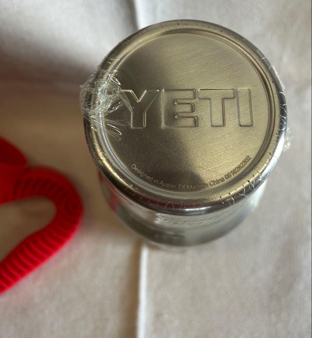 【新品】YETI ランブラー　タンブラー　30oz シルバー【ハンドル付き】