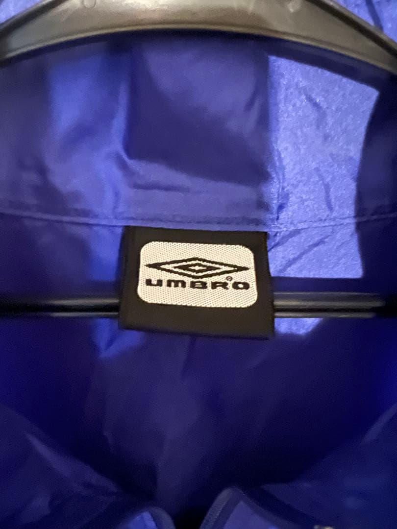 ガンバ大阪 Umbro ピステ・ウィンドブレーカー STAFF