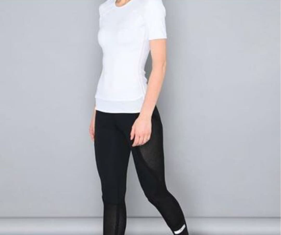 アディダス by STELLA McCARTNEY Sports Tシャツ