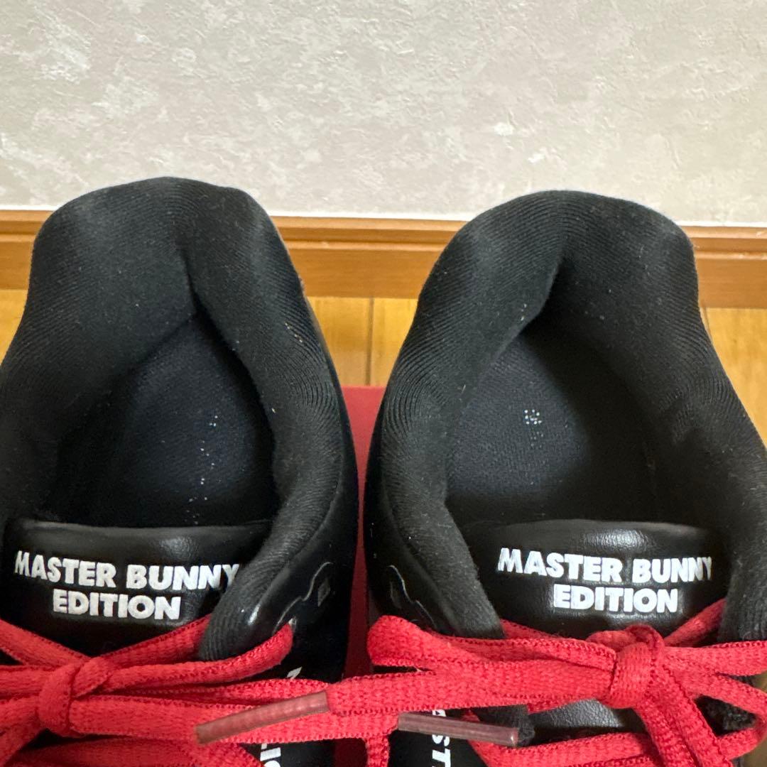 MASTER BUNNY EDITION ゴルフシューズエアソールスパイク黒/赤