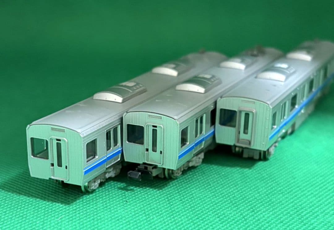 KATO JR西日本片町線207系旧塗装 中間車 3両セット