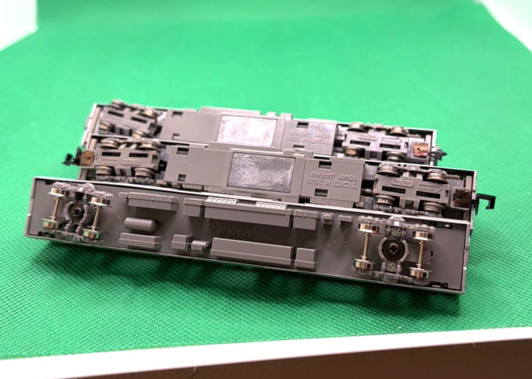 KATO JR西日本片町線207系旧塗装 中間車 3両セット
