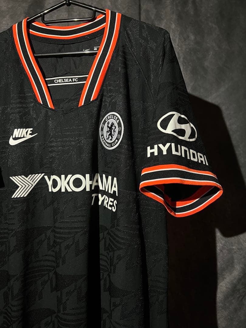 【正規品】チェルシー１９／２０シーズンの３ＲＤ ユニフォーム (3RD)