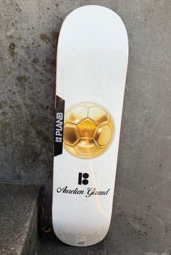 新品PLAN B skateboards デッキ 8.0inch