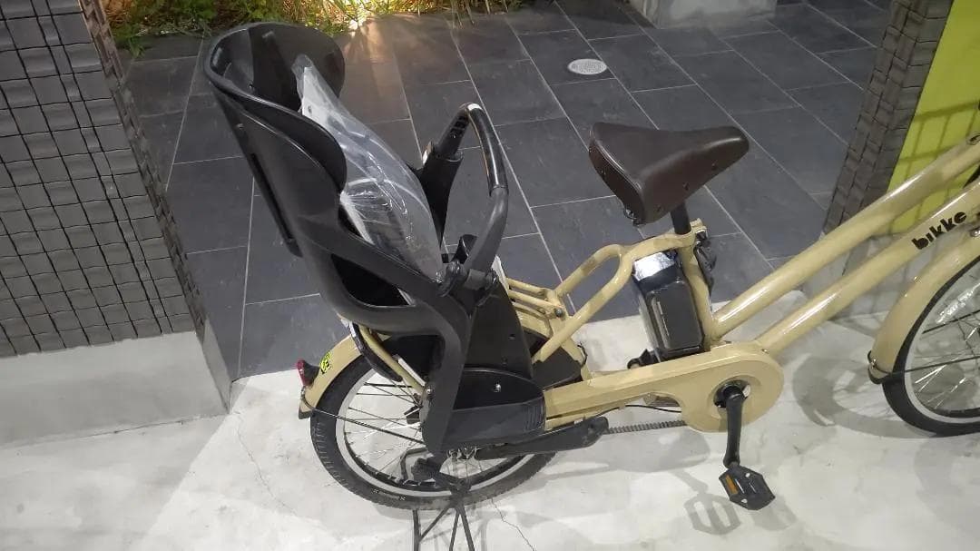 後期　シートクッション新品　回生充電機能付き　BIKKE　GRI　電動自転車