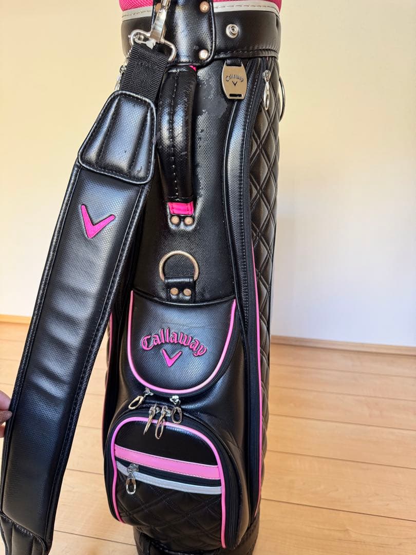 Callaway ✴︎ ゴルフバッグ・キャディバッグ 黒/ピンク