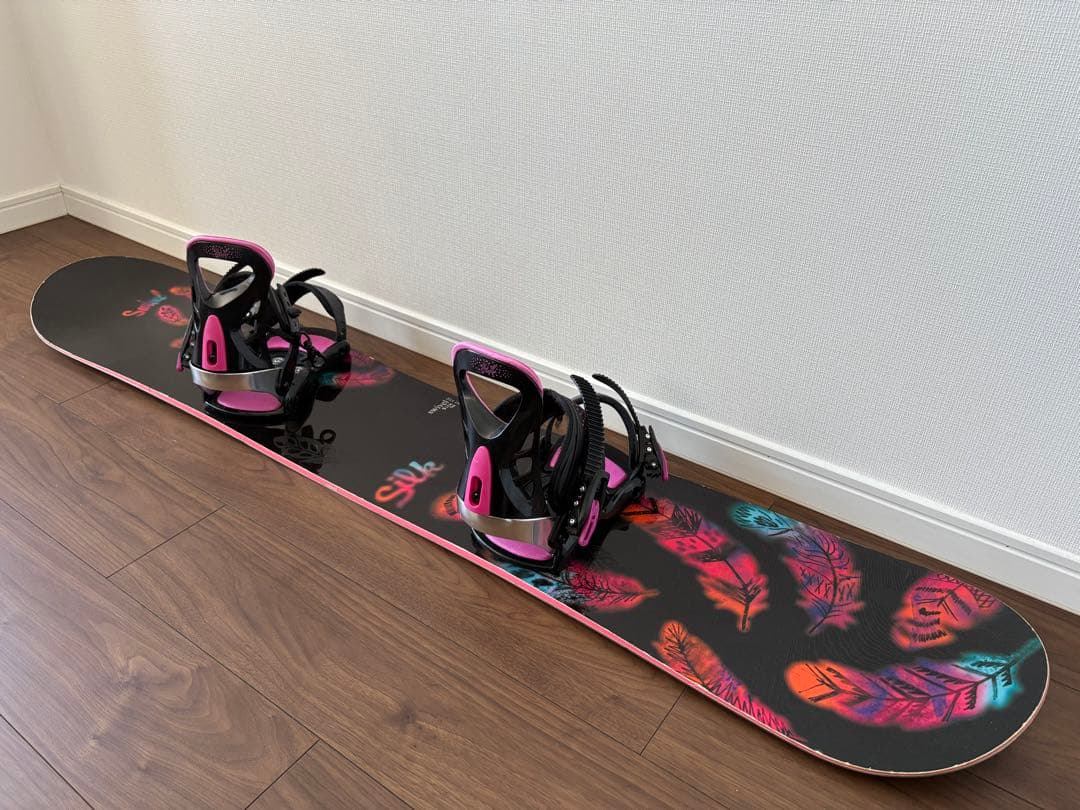 【即日発送】美品セット　Swive 146cm スノーボード板・ビンディング
