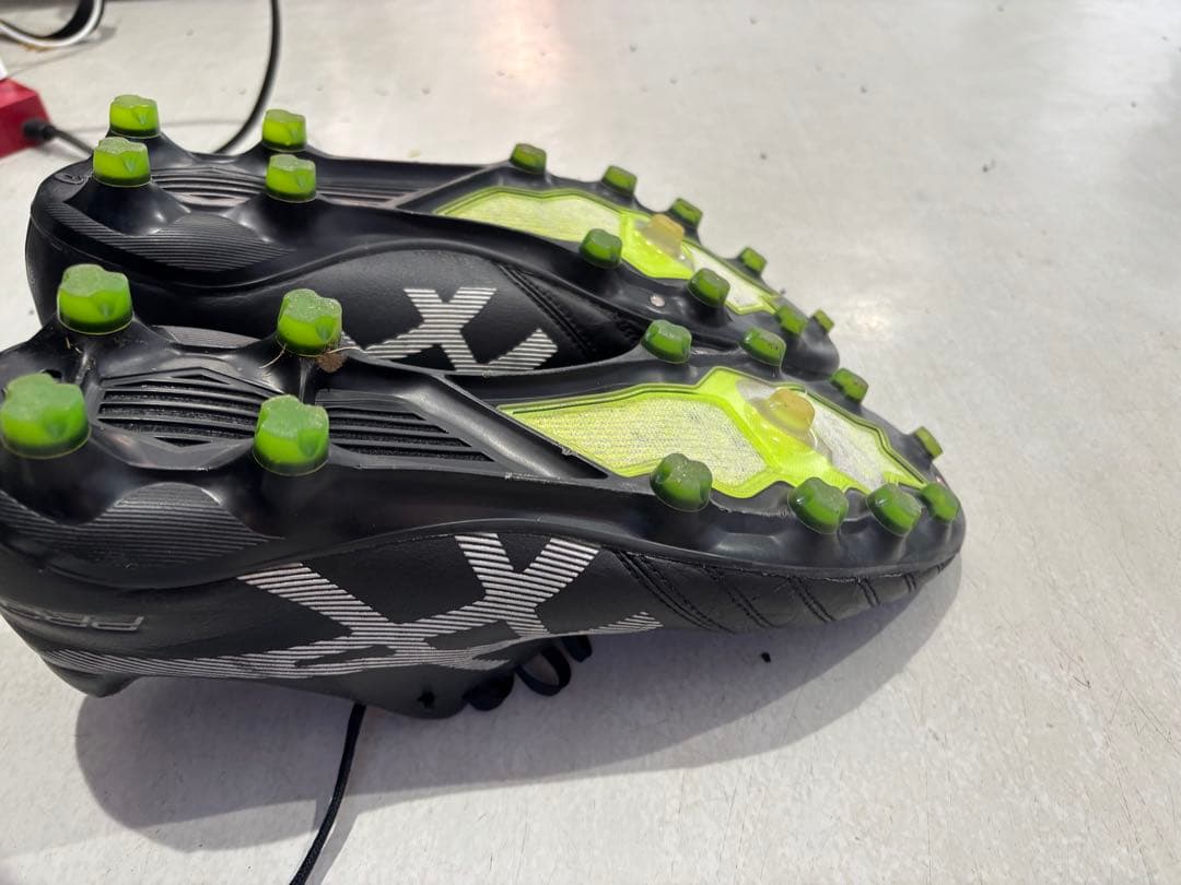 ASICS PRO サッカーシューズ 黒