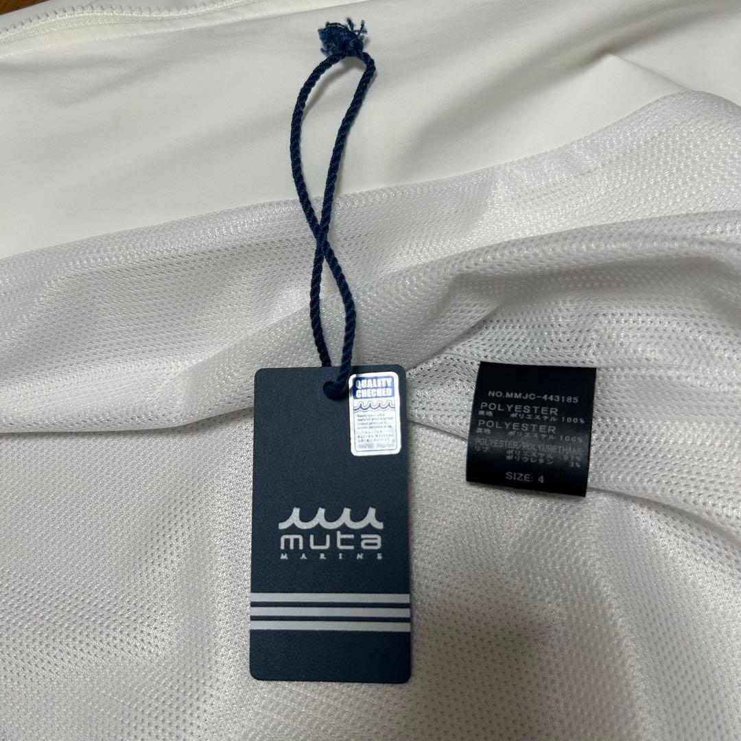 【美品】muta marineムータマリンゴルフ　ドライモーションパーカー