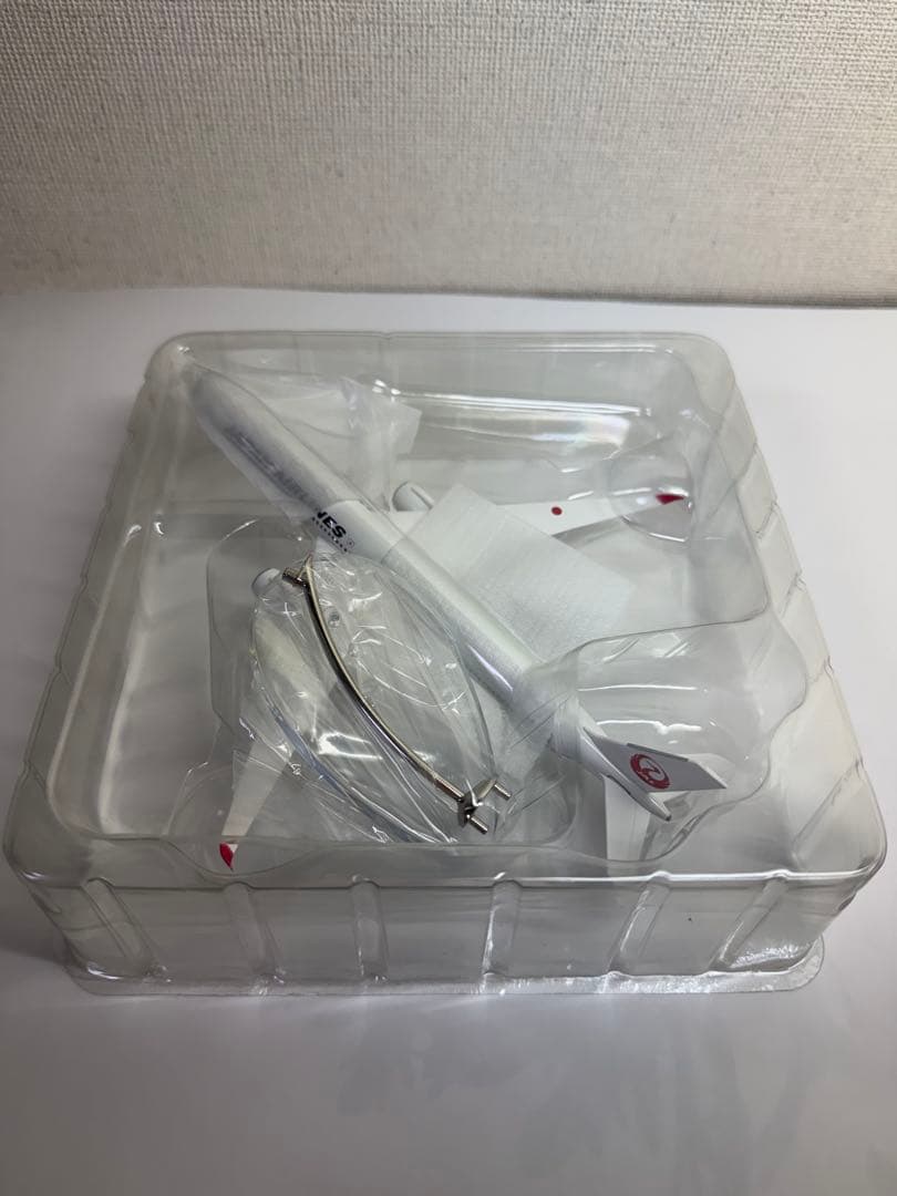 JAL AIRBUS A350-1000 1/400スケール