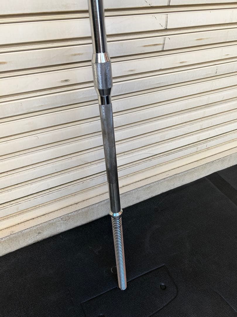 【送料込】バーベルシャフト　全長195cm　直径28mm 分割タイプ　管理番号5