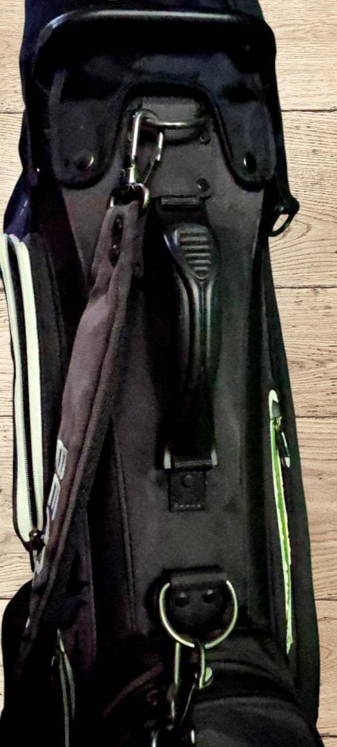 送料無料/美品　BEAMS GOLF ゴルフバッグ・スタンド式キャディバッグ