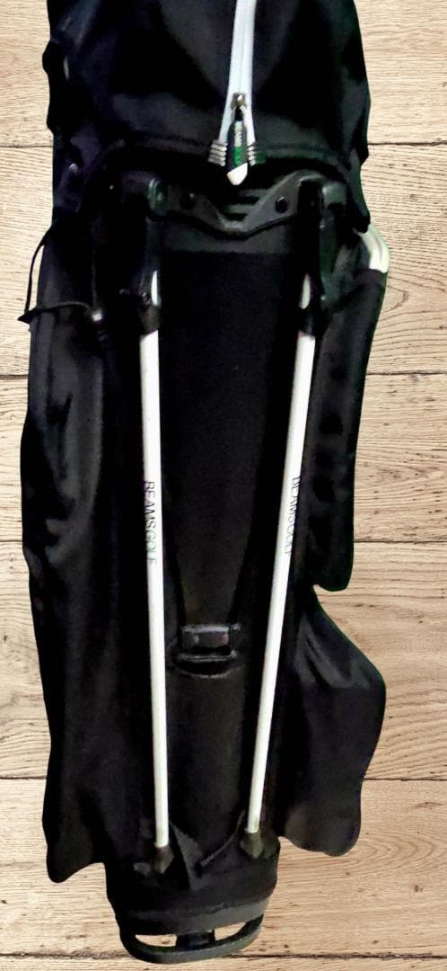 送料無料/美品　BEAMS GOLF ゴルフバッグ・スタンド式キャディバッグ
