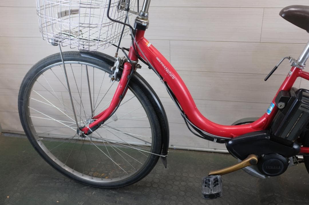 電動自転車 ヤマハPAS　26インチ　3段　8.7Ah充電器あり