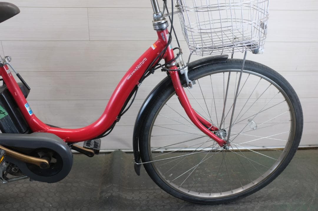 電動自転車 ヤマハPAS　26インチ　3段　8.7Ah充電器あり