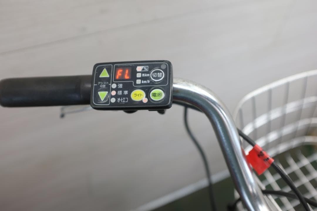 電動自転車 ヤマハPAS　26インチ　3段　8.7Ah充電器あり
