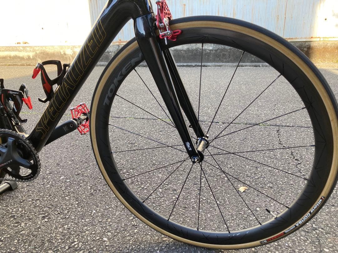【美品】スペシャライズド Tarmac カーボンロード / 黒✖️金 56