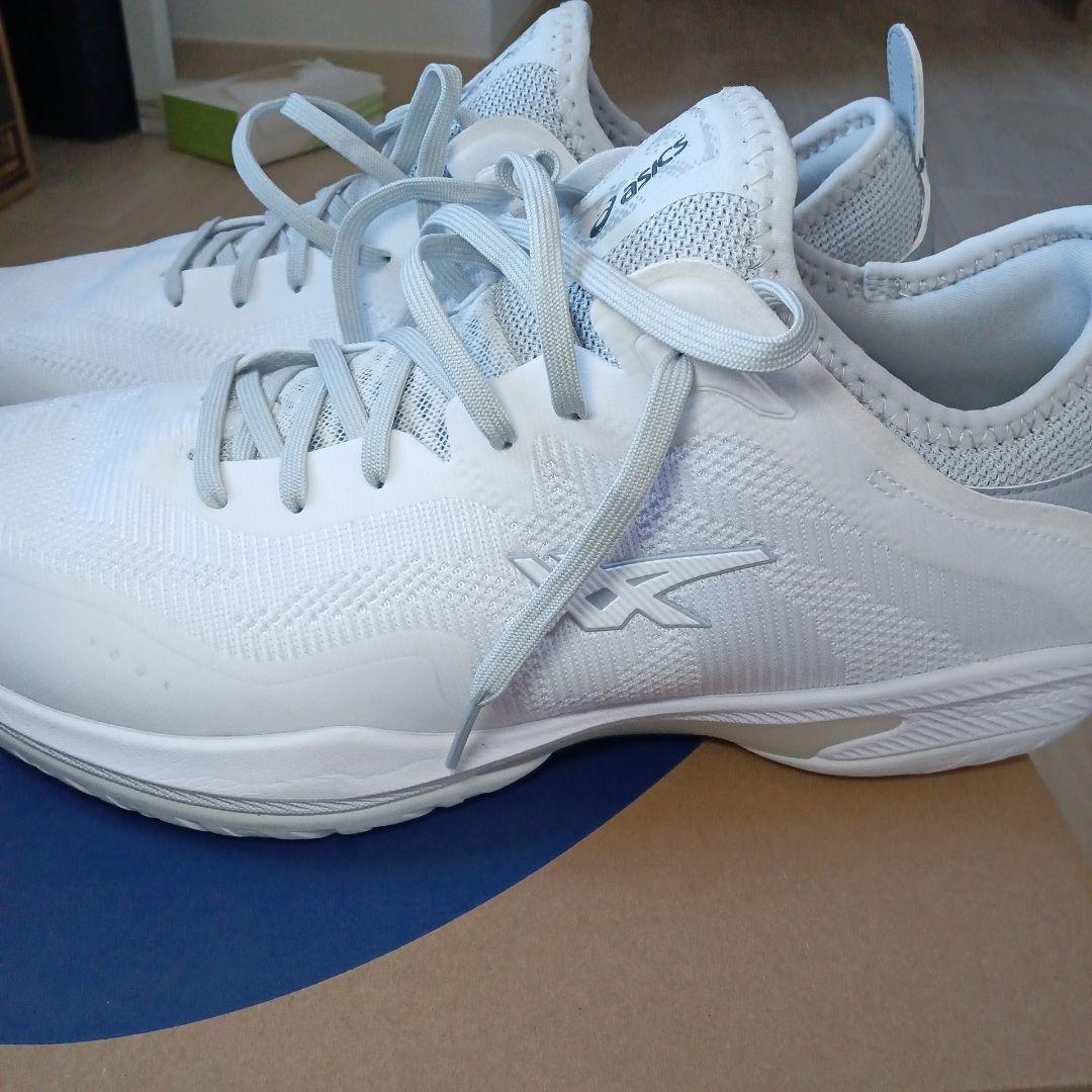 シューズ(男性用) Asics shoe