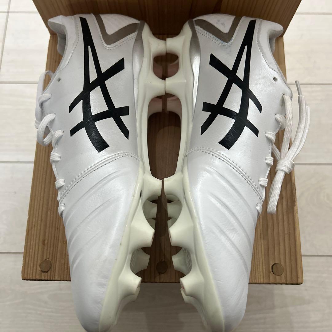 ASICS サッカーシューズ DS LIGHT CLUB+ ホワイト/ブラック