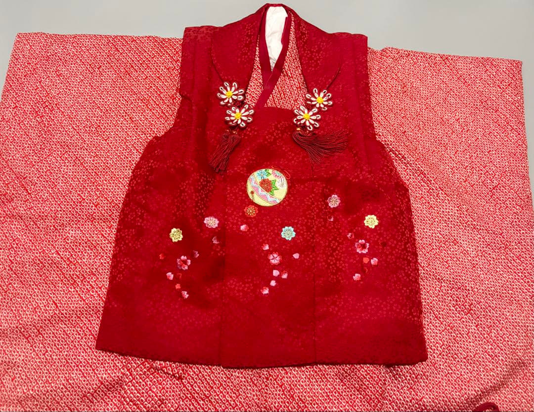七五三　正絹　3歳　絞り　総絞り　被布　刺繍　一つ身　フルセット　赤　桜　百貨店