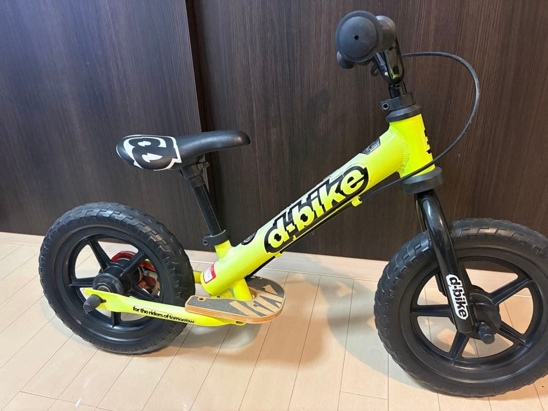 【値段相談可】※現取り※郵送の場合は+1200円d.bike 12インチイエロー