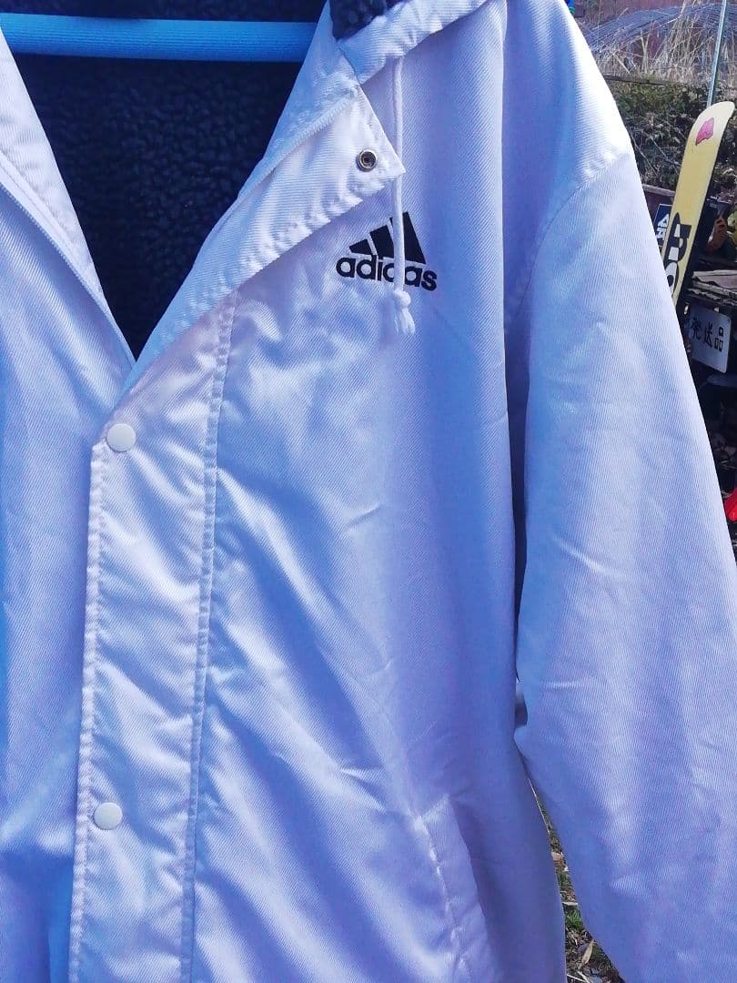 adidas アディダス ベンチコート サッカー＆長距離走