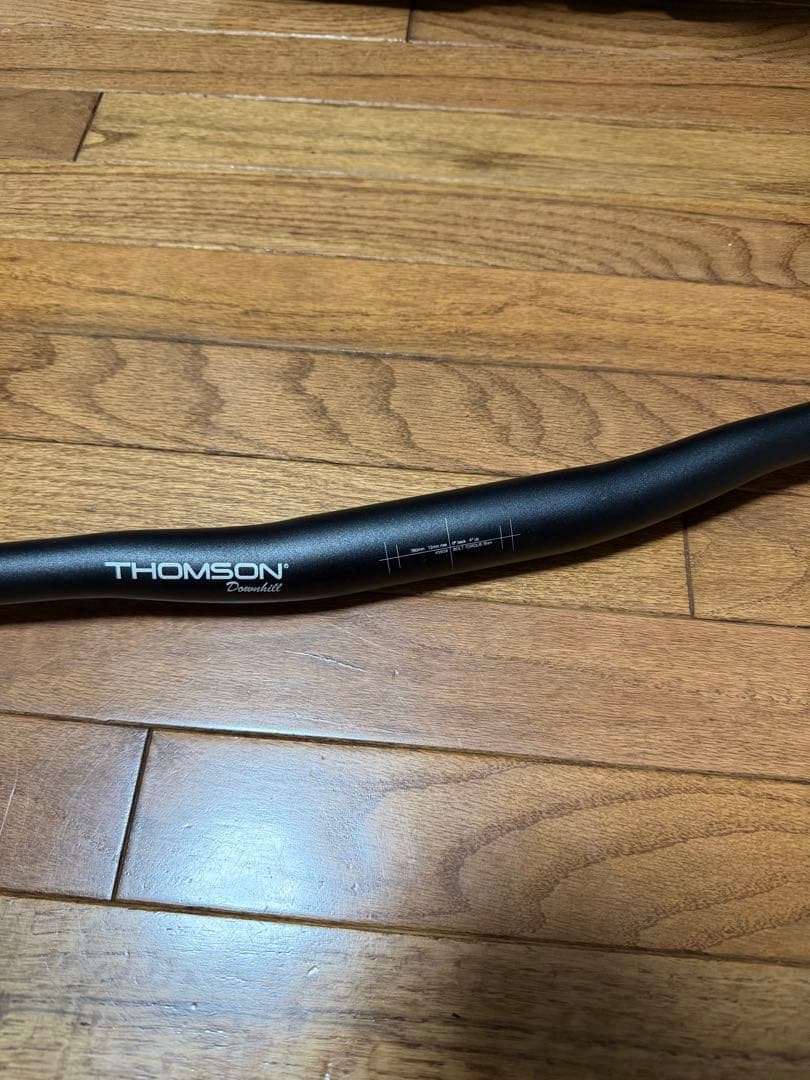 THOMSON Downhill 31.8 780mmハンドル ブラック