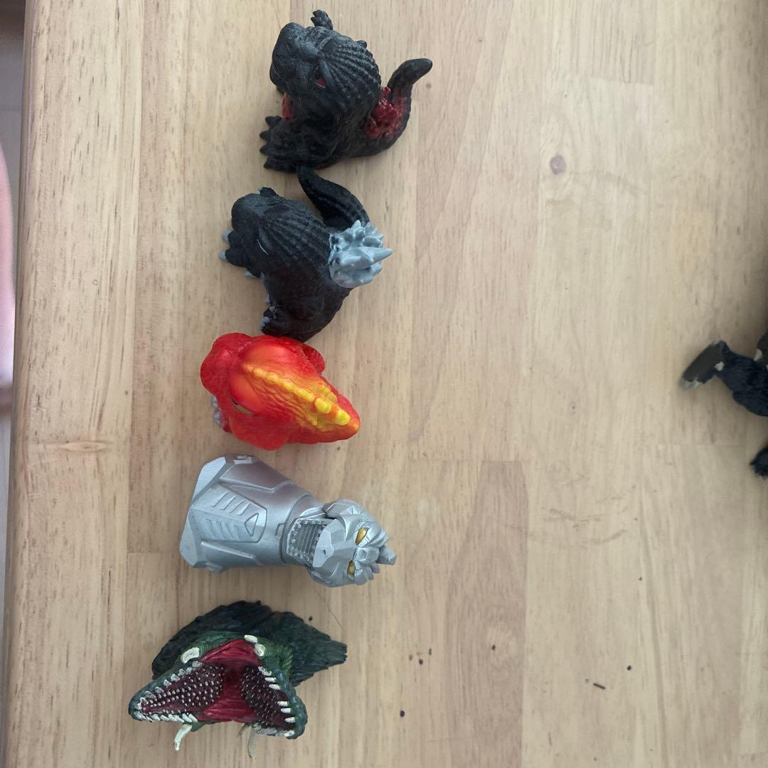 ゴジラフィギュアセット非売品