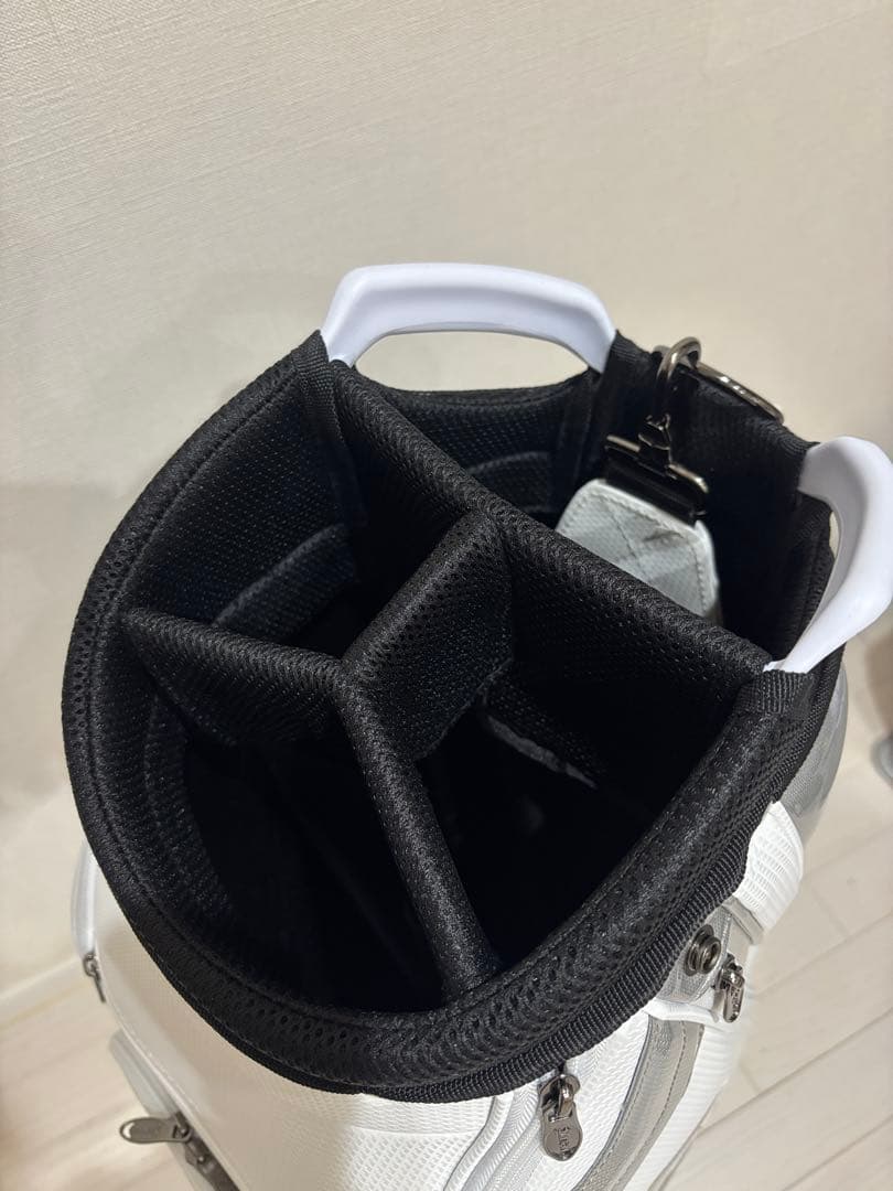 新品・未使用 SRIXON キャディバッグ ゴルフバッグ