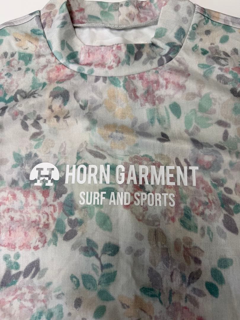 HORN GARMENT 花柄スポーツシャツ