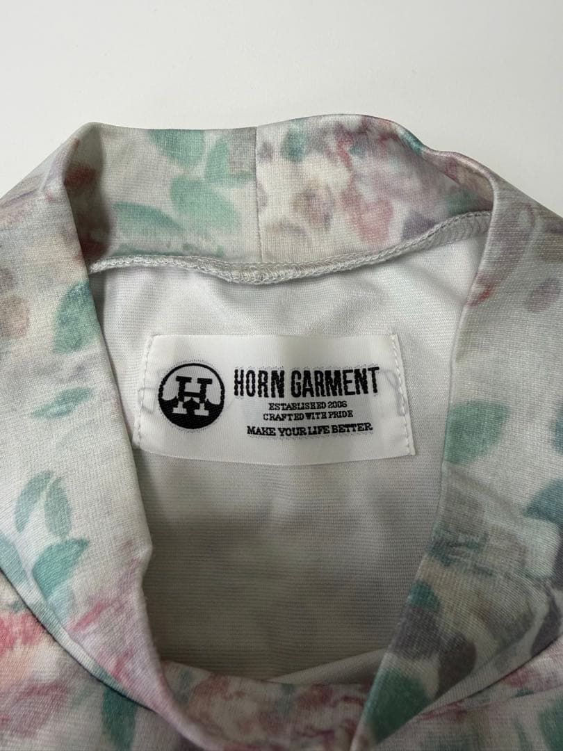 HORN GARMENT 花柄スポーツシャツ