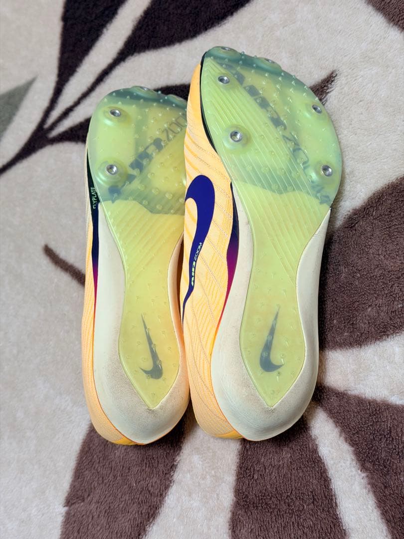 Nike マックスフライ2 イエロー　購入者決まりました
