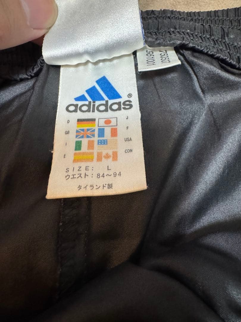 【90s万国旗タグ】adidas トラックパンツ 黒×赤 L 刺繍ロゴ Y2K