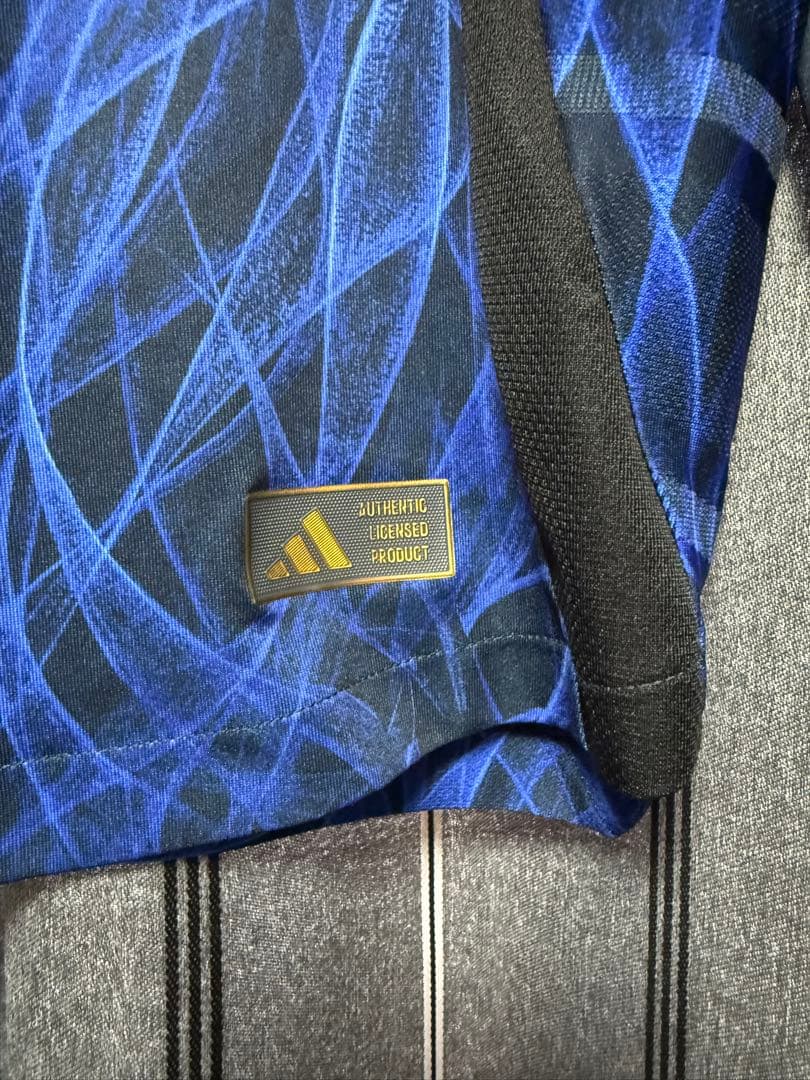 サッカー　日本代表　y-3 オーセンティック