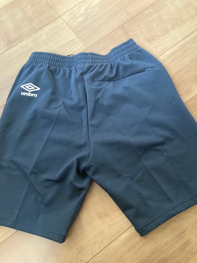 定価18,000円 umbro ネイビー ジャージ上下セット Mサイズ