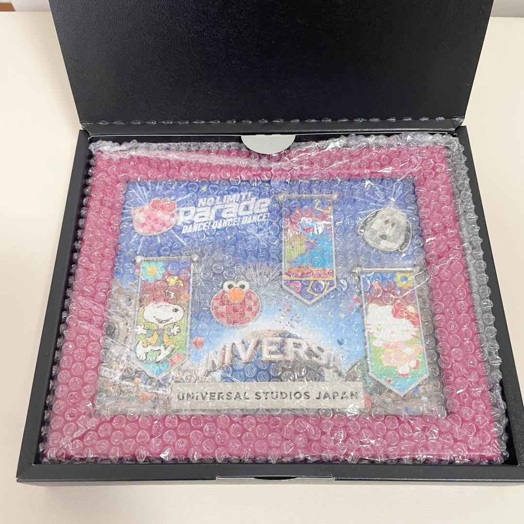 スヌーピー エルモ ハローキティ ピンバッジセット 限定品 ユニバーサル　非売品