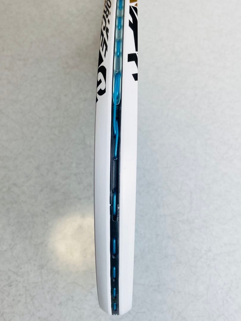 YONEX ジオブレイク70V UL1 ホワイト