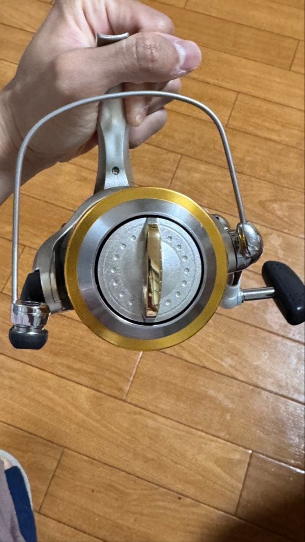 ほぼ未使用 Shimano AERNOS 8000 スピニングリール 保管品