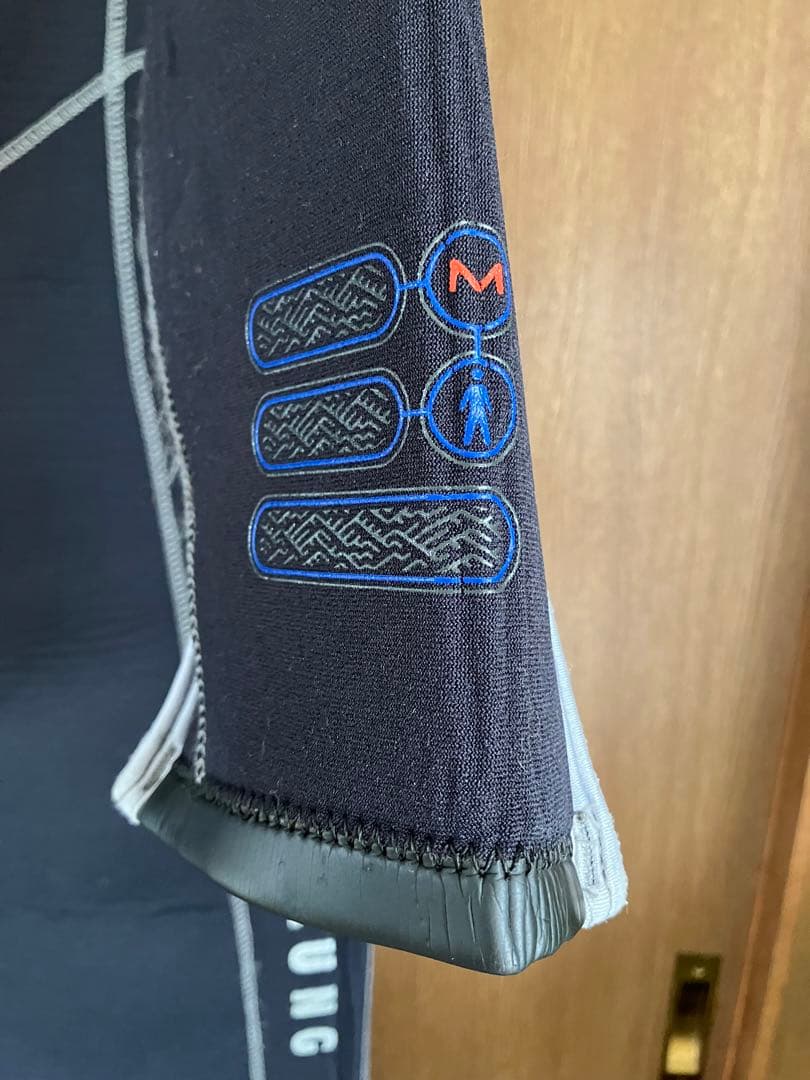Aqualung フルウェットスーツ 黒・青