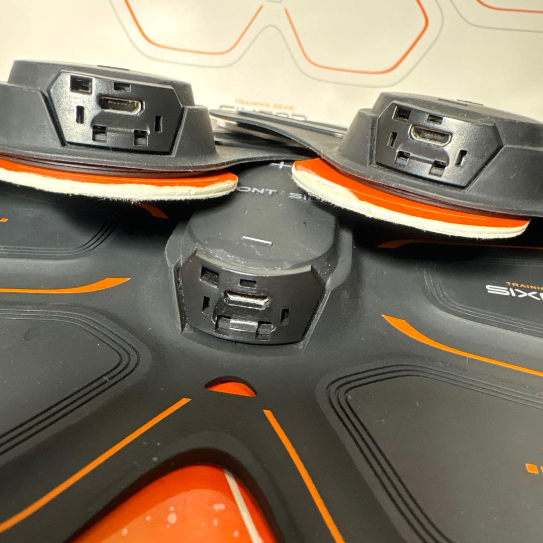 【中古】SIXPAD ボディー アーム トレーニング器具