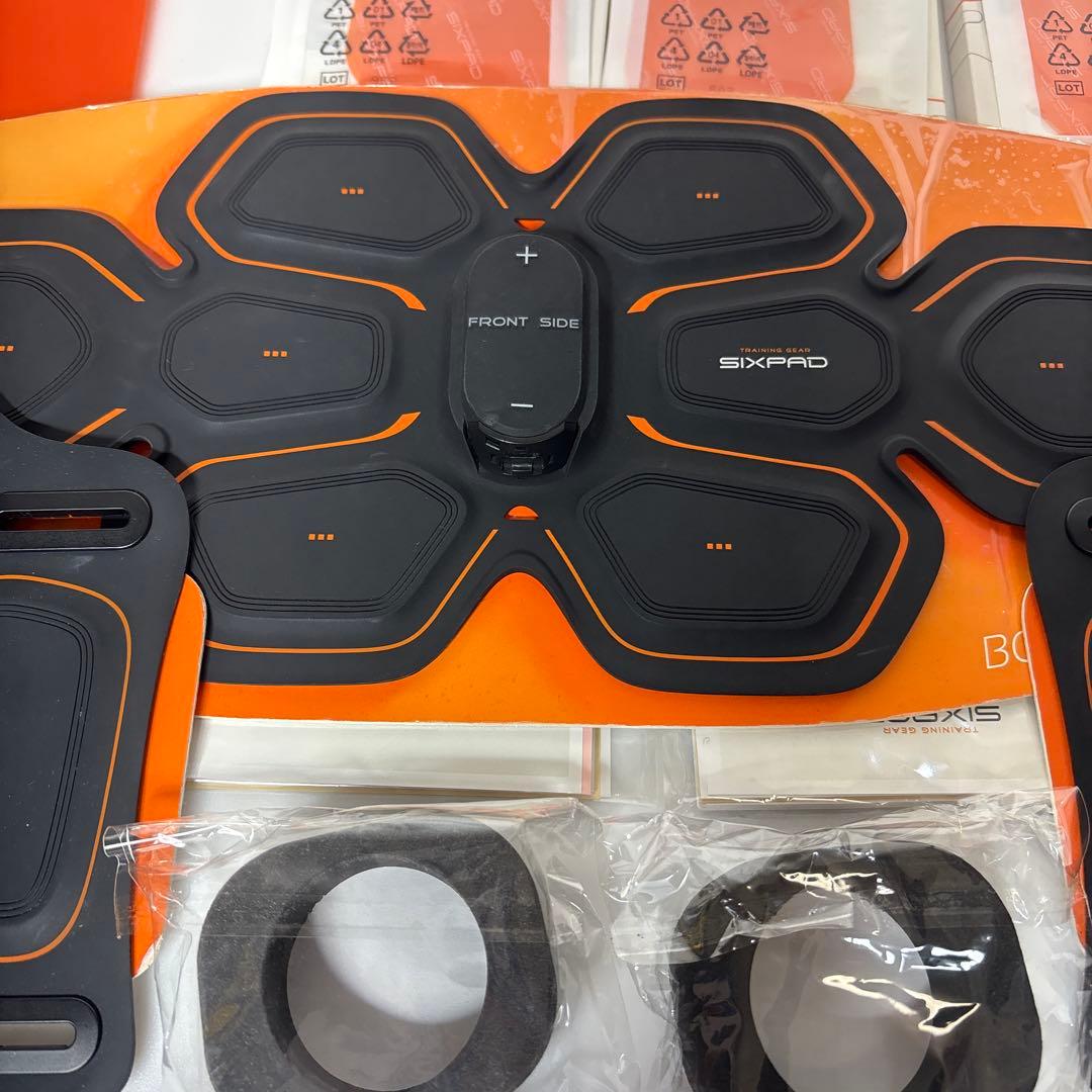 【中古】SIXPAD ボディー アーム トレーニング器具