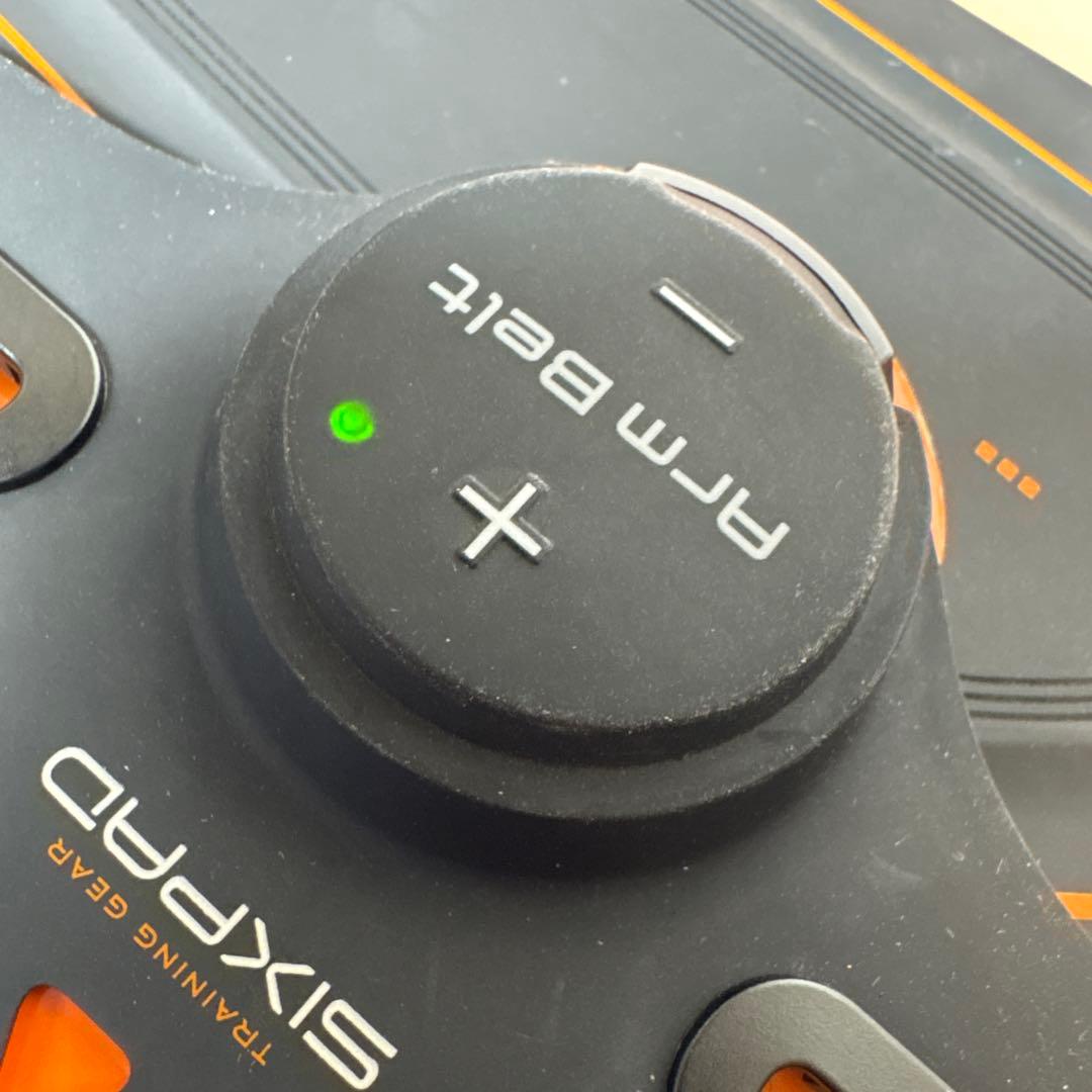 【中古】SIXPAD ボディー アーム トレーニング器具