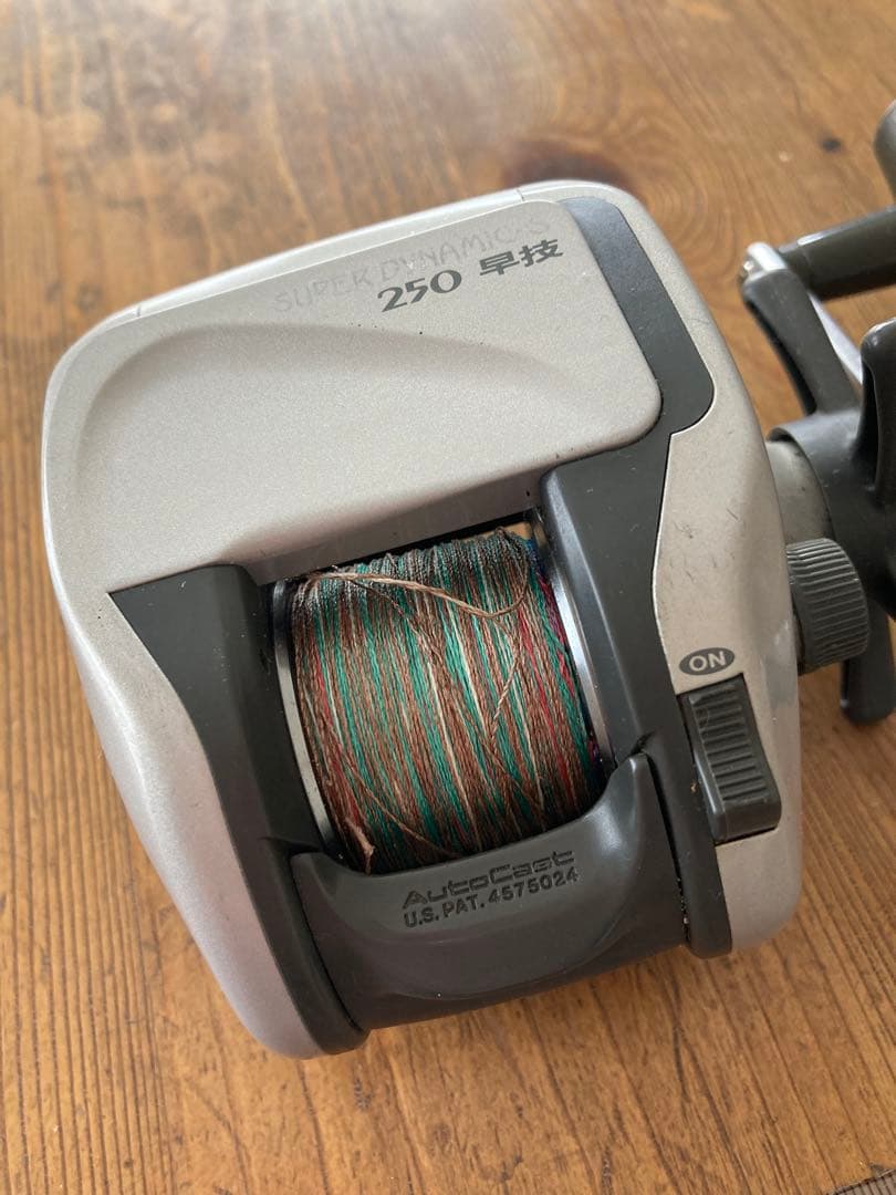フィッシングリール ダイワDaiwa ミリオネアSHIMANO 4点セット