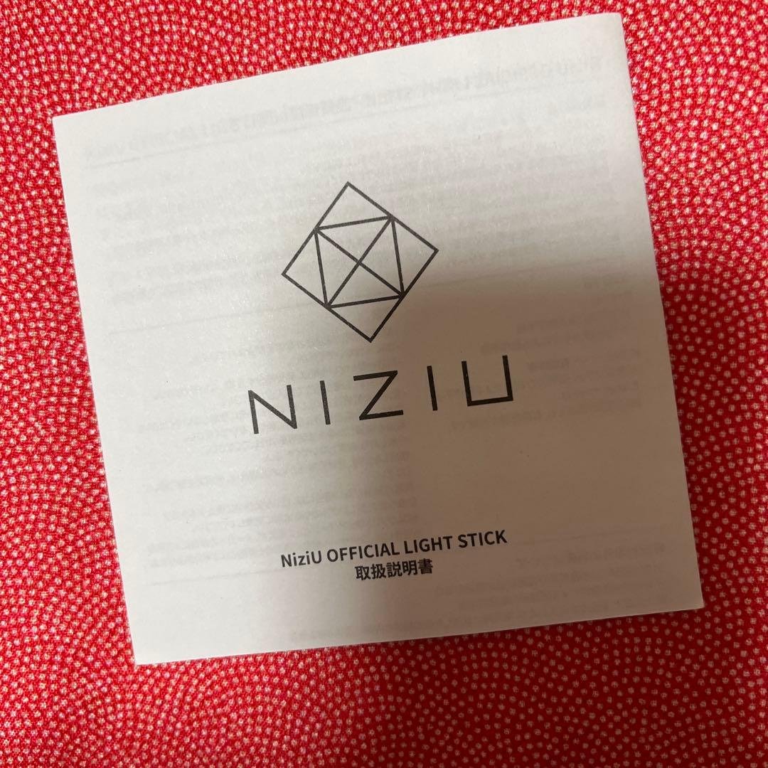 NIZIU 公式ペンライトスティック アヤカカバー付き　箱・説明書付