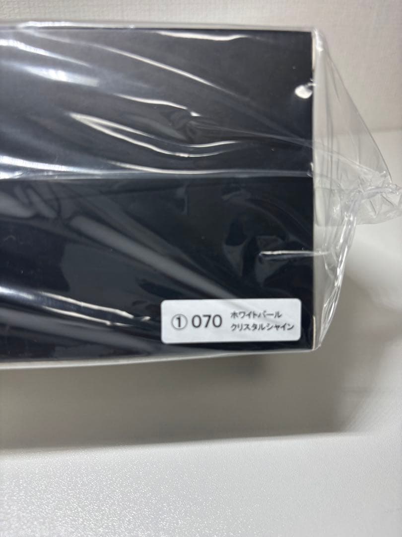 ⭐️ヤリスクロス⭐️ミニカー　 ホワイトパール　新品未開封　透明ケース入り