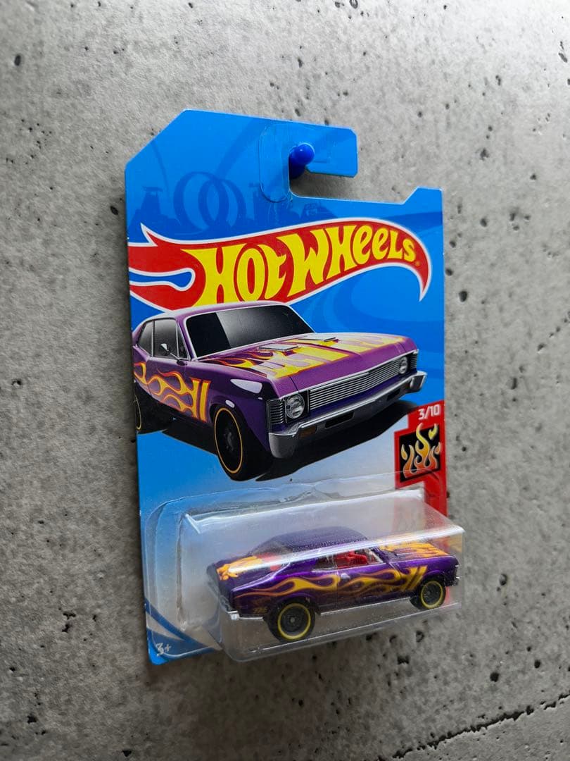 Hot Wheels 68 Chevy Nova スーパートレジャーハント