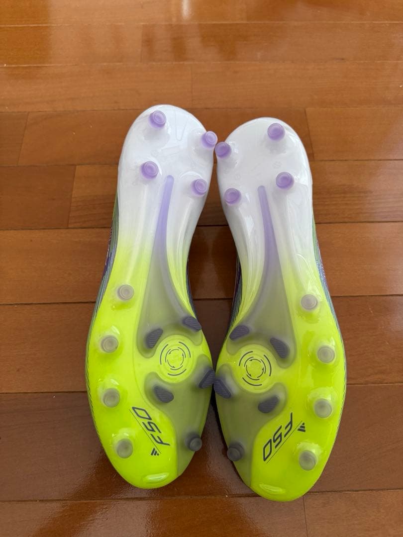 Adidasコリア　F50 Elite Laceless AG サッカースパイク