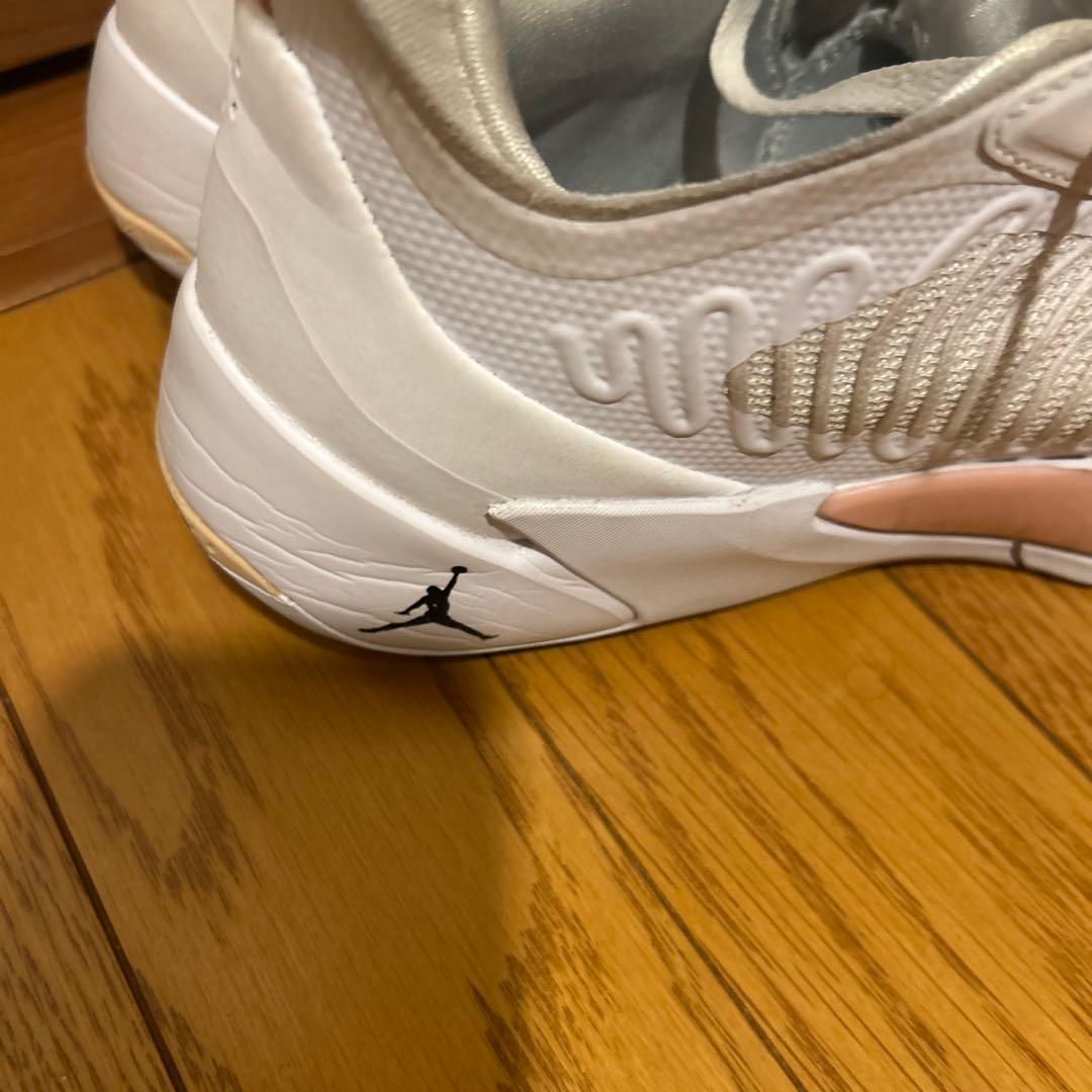 ルカ1 Jordan バスケットボールシューズ ホワイト/ピンク